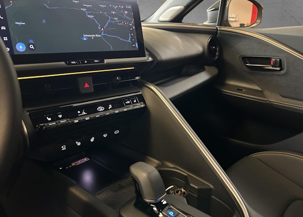 Vehicle image 9 Vehicle image 9