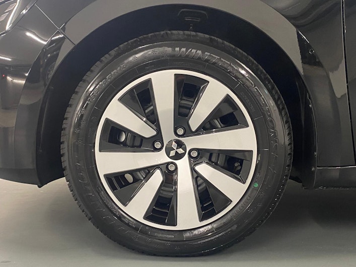 Vehicle image MITSUBISHI COLT