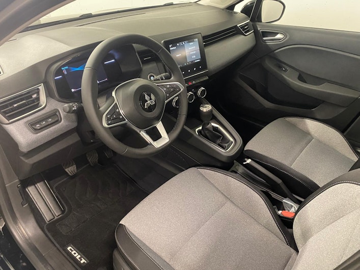 Vehicle image MITSUBISHI COLT