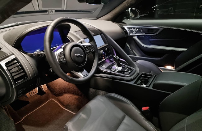 Vehicle image 4 Vehicle image 4