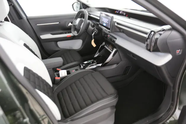 Citroën 1.2 Hybrid Max
