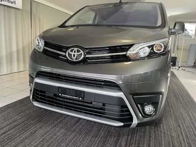Toyota PROACE Verso L2 2.0 D Trend