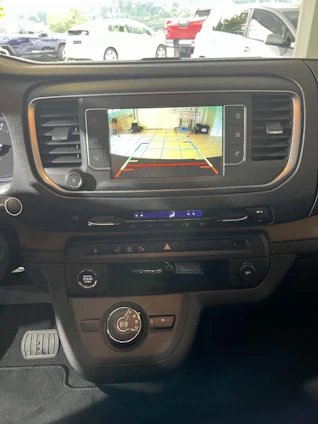 Fahrzeugbild 8 Fahrzeugbild 8