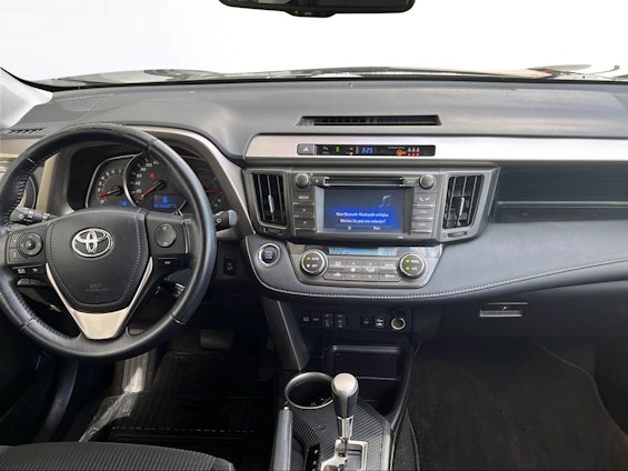 Vehicle image 21 Vehicle image 21