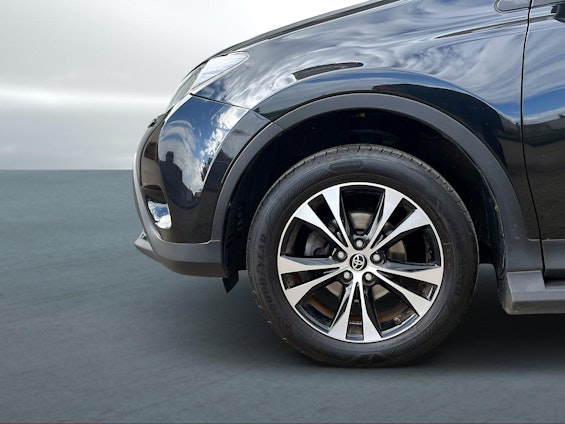 Vehicle image 2 Vehicle image 2