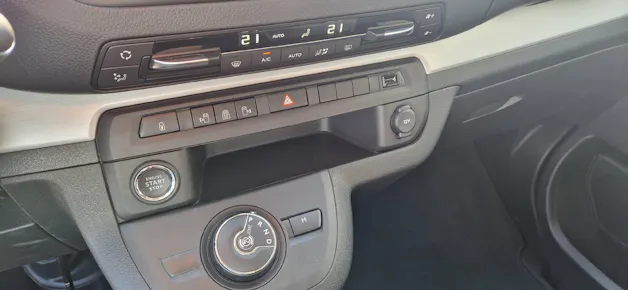 Toyota PROACE Verso L1 2.0 D VIP