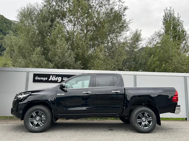 Toyota Hilux Double Cab-Pick-up 2.8 D-4D 204 Style MHEV