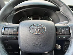 Toyota Hilux Double Cab.-Pick-up 2.8 D-4D 204 Invincible MHEV