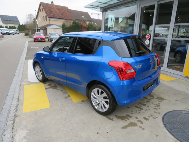 Suzuki Swift 1.2 Compact+ Hybrid