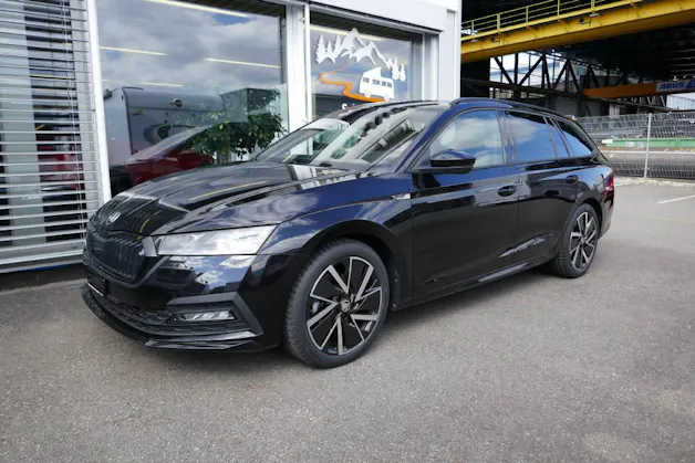 Škoda Octavia Combi 2.0 TSI SportLine 4x4 DSG 190PS