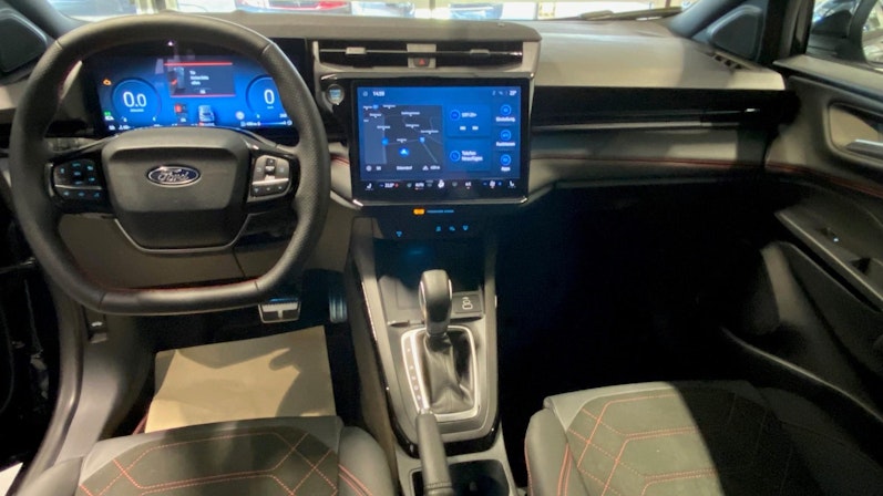 Vehicle image FORD PUMA