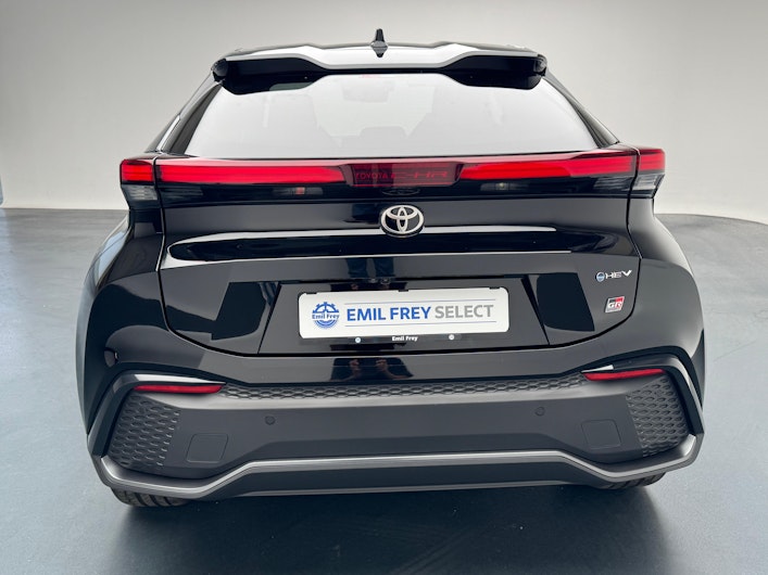 Vehicle image TOYOTA C-HR