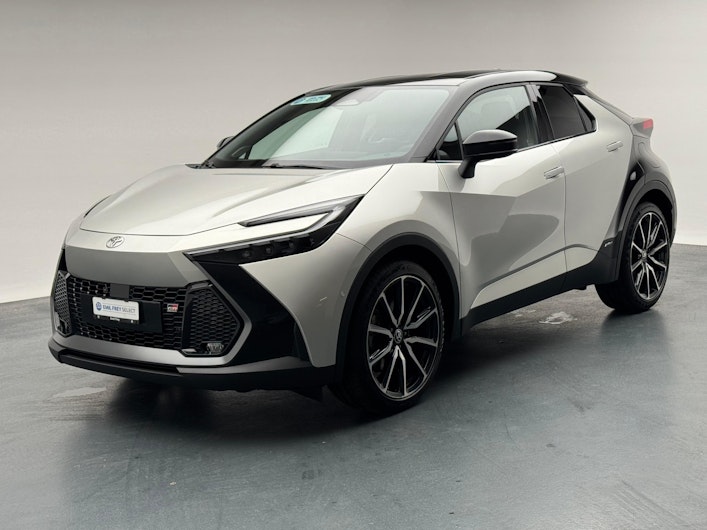 Vehicle image TOYOTA C-HR