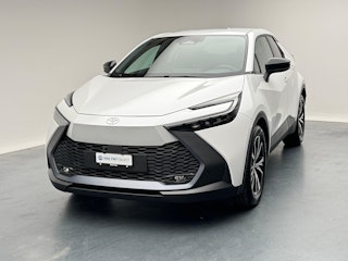 Vehicle image TOYOTA C-HR 0