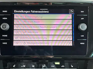 VW Passat Variant 2.0 TDI 200 Elegance DSG 4m