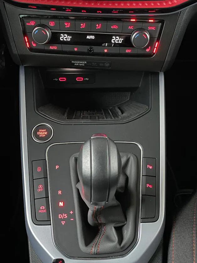 SEAT Arona 1.0 TSI 110 FR DSG