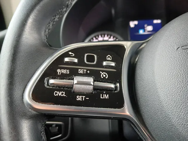 Mercedes-Benz GLC 200 d 4m