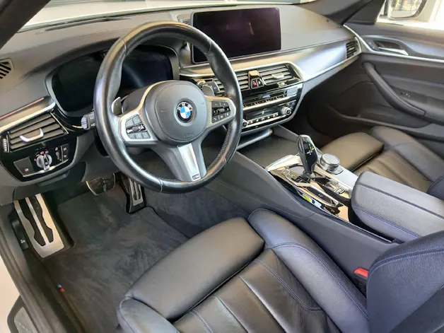BMW 530d xDrive SAG Touring