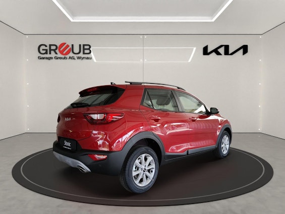 Vehicle image 4 Vehicle image 4