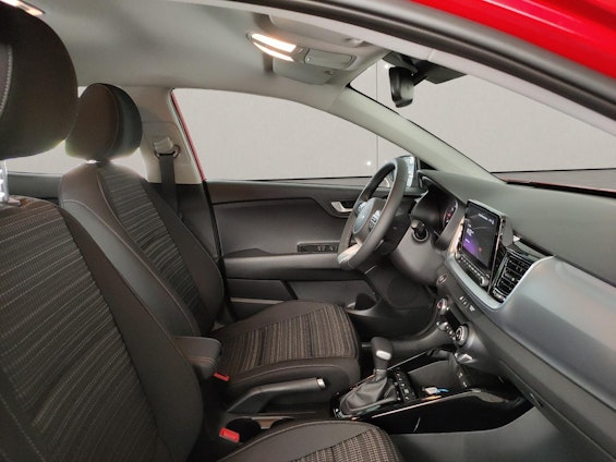 Vehicle image 13 Vehicle image 13