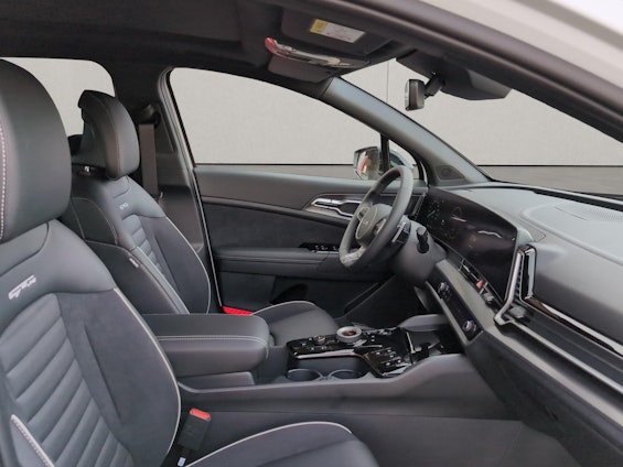 Vehicle image 13 Vehicle image 13