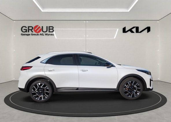 Vehicle image 3 Vehicle image 3