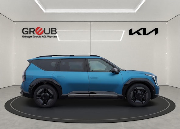 Vehicle image 4 Vehicle image 4