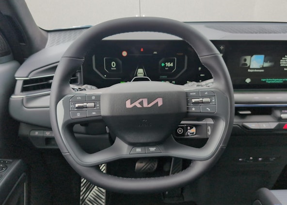 Vehicle image 10 Vehicle image 10