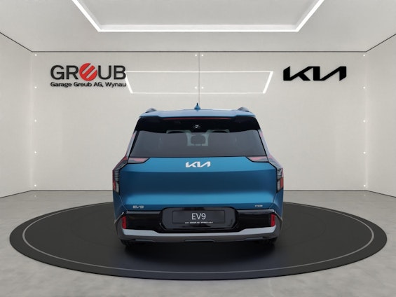 Vehicle image 6 Vehicle image 6