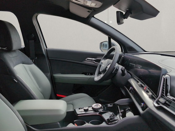 Vehicle image 13 Vehicle image 13