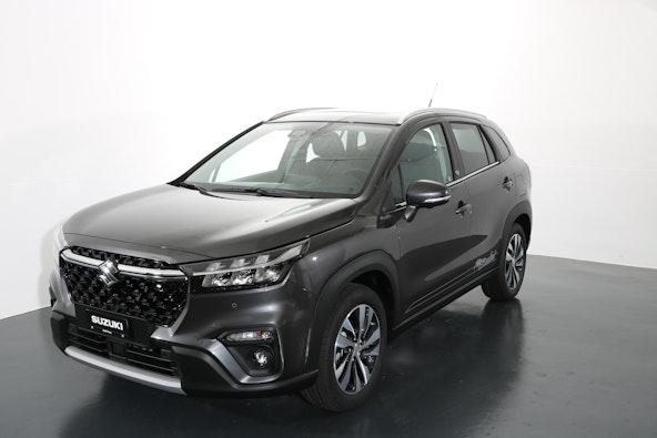 First vehicle image