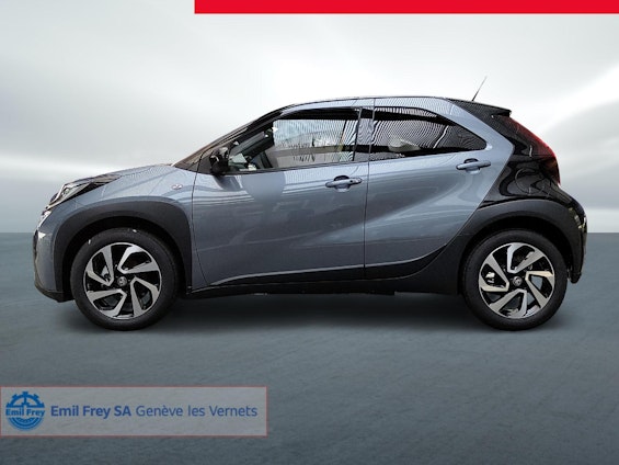 Vehicle image 2 Vehicle image 2