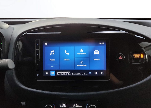 Vehicle image 5 Vehicle image 5