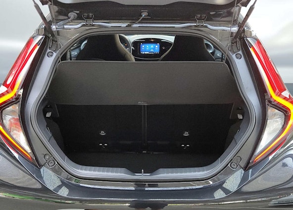 Vehicle image 11 Vehicle image 11