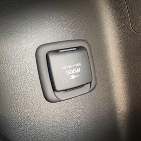 MITSUBISHI ECLIPSE CROSS 17