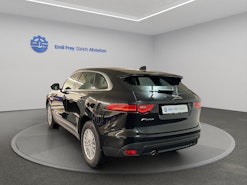 Vehicle image JAGUAR F-PACE0