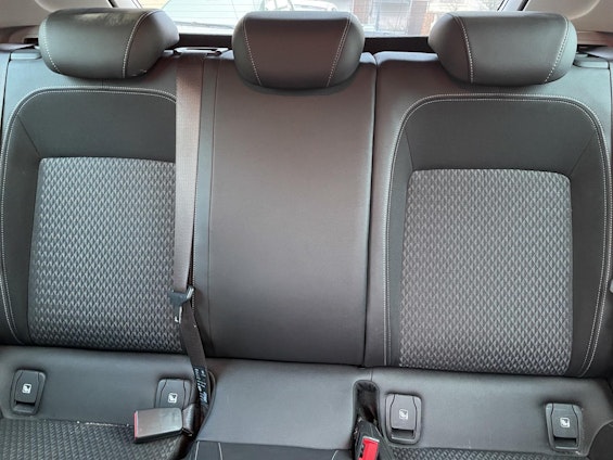 Vehicle image 10 Vehicle image 10