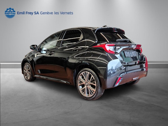 Vehicle image 7