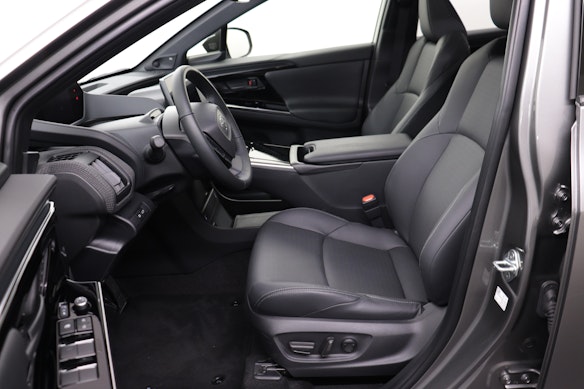 TOYOTA bZ4X Premium AWD 2