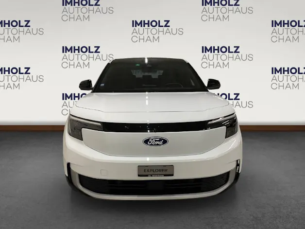 Ford Explorer Extended Range Premium RWD