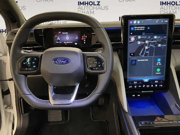 Ford Explorer Extended Range Premium RWD