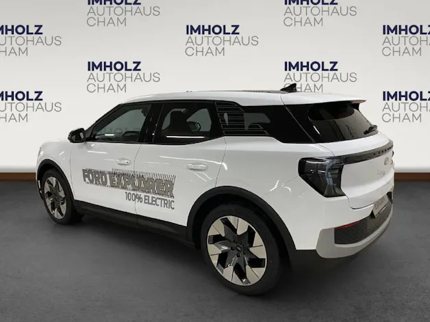 Ford Explorer Extended Range Premium RWD