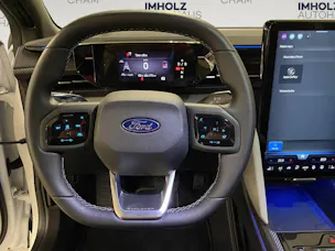 Ford Explorer Extended Range Premium RWD