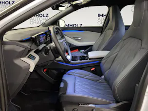 Ford Explorer Extended Range Premium RWD
