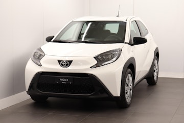 Vehicle image TOYOTA AYGO X