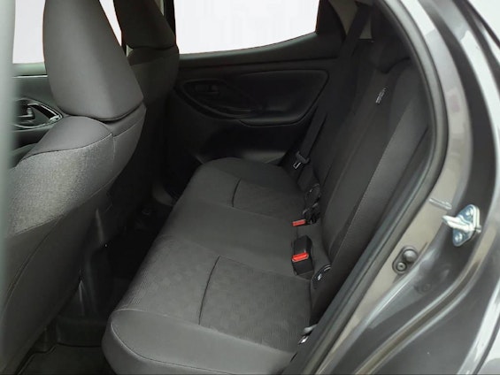 Vehicle image 7 Vehicle image 7