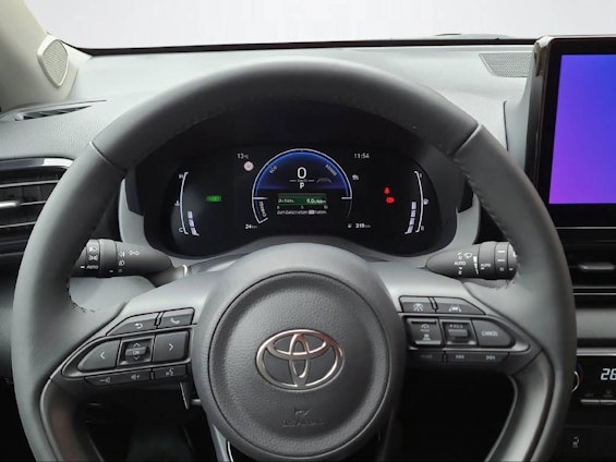 Vehicle image 9 Vehicle image 9