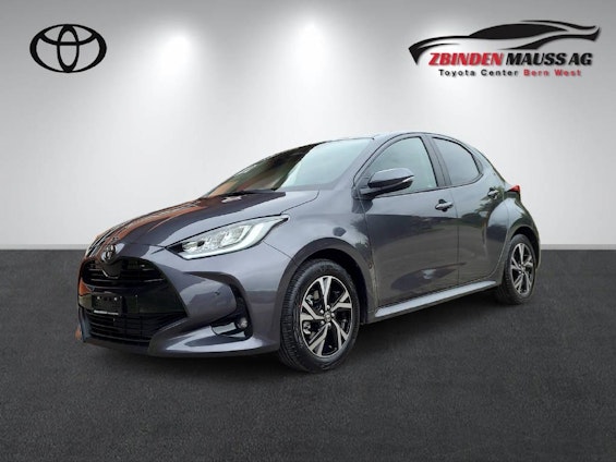 First vehicle image First vehicle image