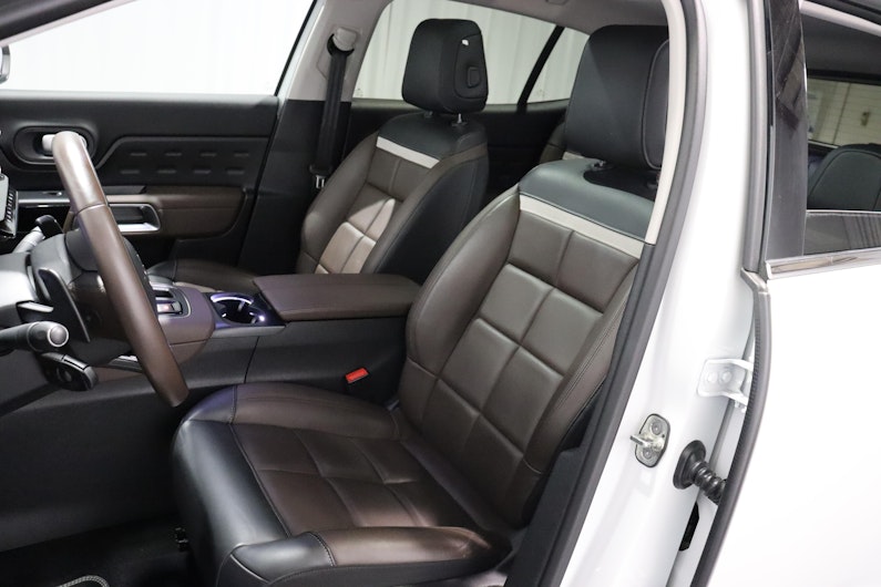 Vehicle image CITROEN C5 AIRCROSS