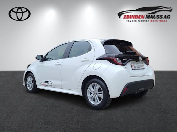 Vehicle image 3 Vehicle image 3